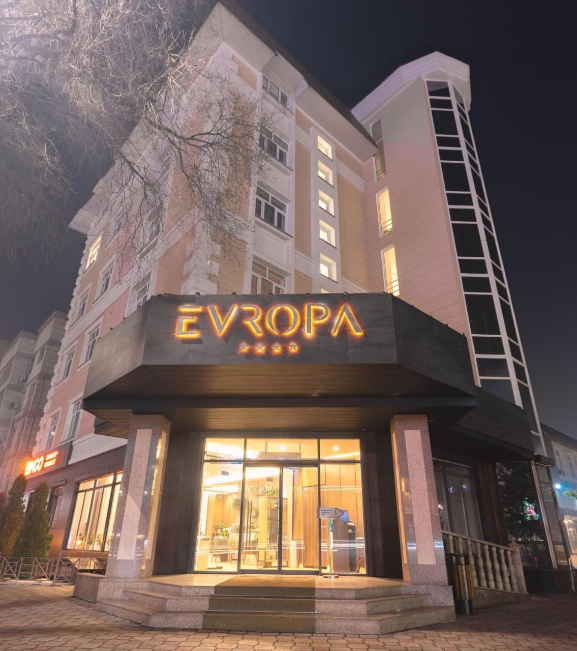 Evropa Hotel Biškek Exteriér fotografie